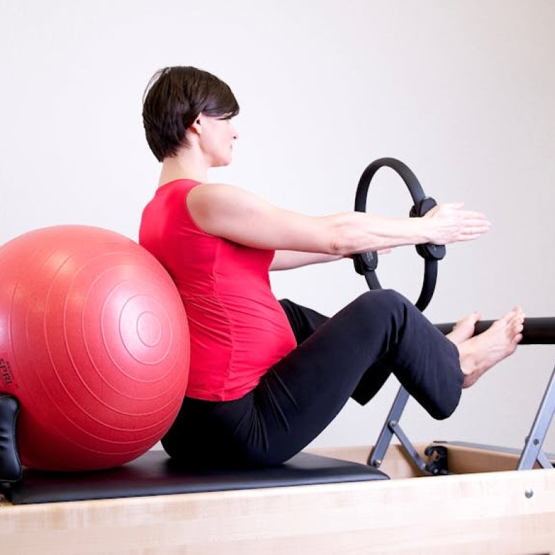Uzman Pilates Eğitmeni